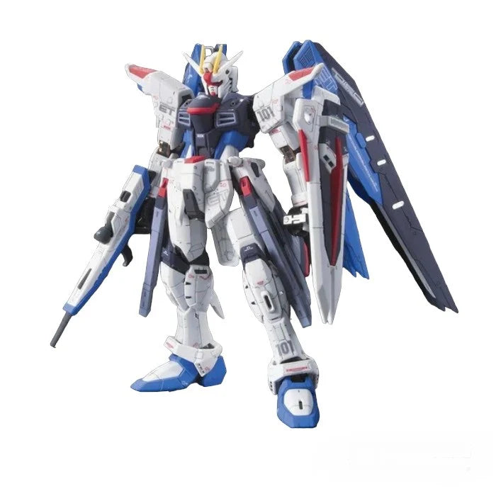 Bandai: 1/144 Freedom Gundam